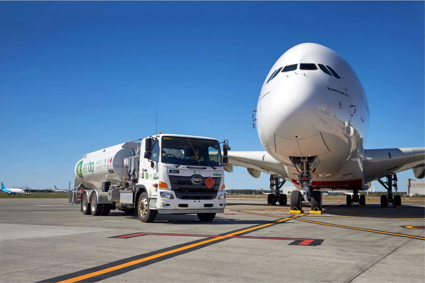 Aircraft refuelling